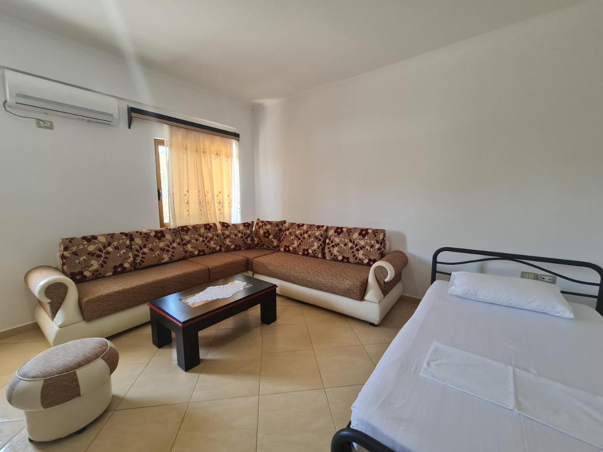 Glow Two Bedroom Apartment Ksamil Dış mekan fotoğraf
