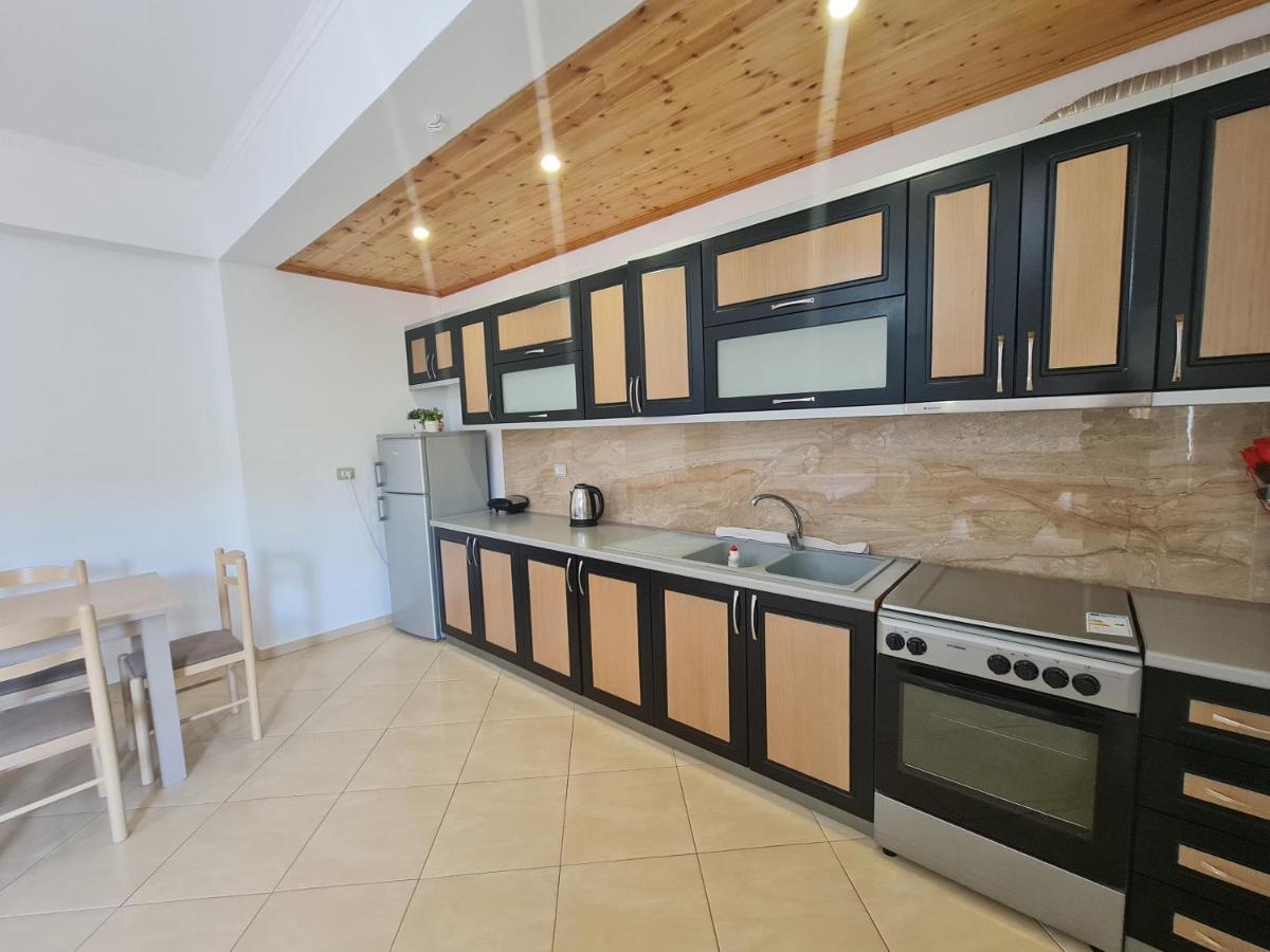 Glow Two Bedroom Apartment Ksamil Dış mekan fotoğraf