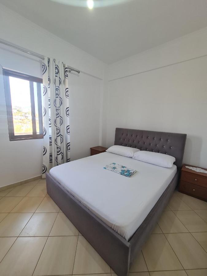 Glow Two Bedroom Apartment Ksamil Dış mekan fotoğraf